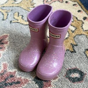 Hunter Kids rain boots, lavender glitter as sold by Janie&Jack, size UK 4 US 5